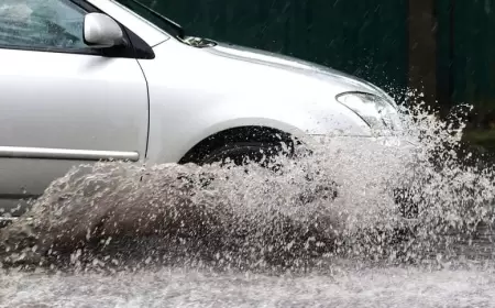 Safranbolu 'da Şimşekli Sağanak Hayatı Olumsuz Etkiledi