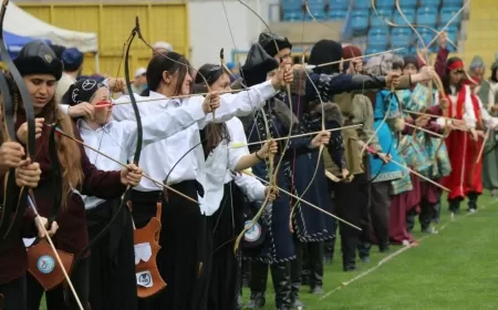GELENEKSEL TÜRK OKÇULUĞU KARABÜK'TE HÜNERLERİNİ SERGİLİYOR