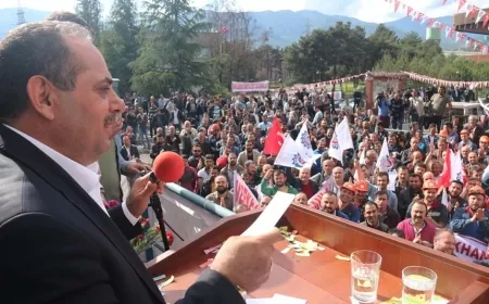 HAK-İŞ'TEN 1 MAYIS ÇAĞRISI: "GEÇİM SIKINTISI ALTINDA BAYRAM KUTLAMAK İSTEMİYORUZ"