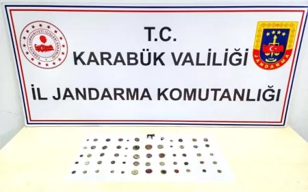 SAFRANBOLU'DA TARİHİ ESER OPERASYONU: 60 SİKKE VE ANTİK OBJELER ELE GEÇİRİLDİ