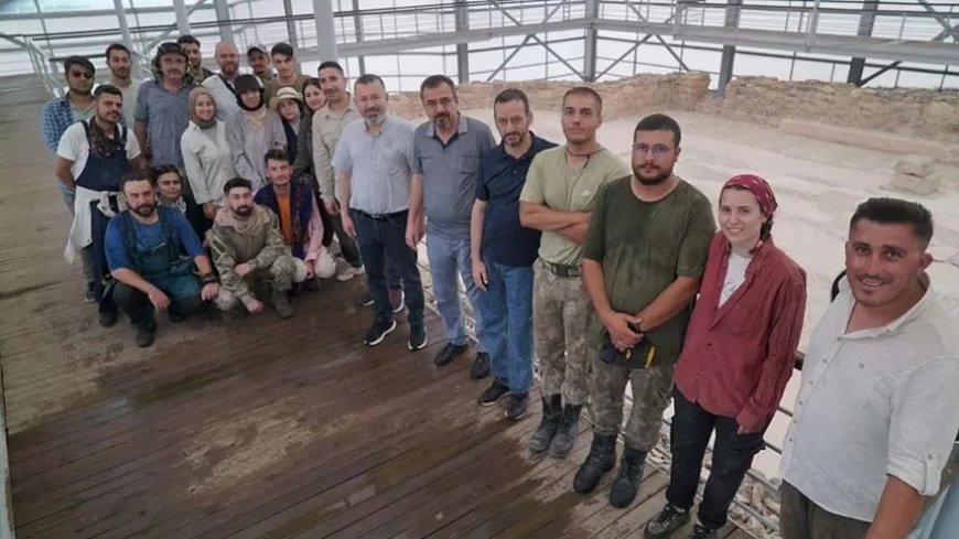 KBÜ REKTÖRÜ KIRIŞIK, HADRIANOPOLIS ANTİK KENTİ’Nİ ZİYARET ETTİ