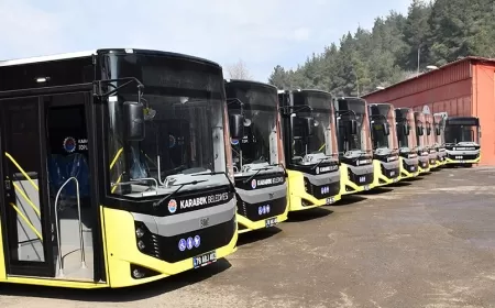 KARABÜK ÜNİVERSİTESİ ÖĞRENCİLERİ OTOBÜS SEFERLERİNDEN ŞİKAYETÇİ