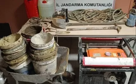 Karabük'te Kaçak Kazı: 2 Kişi Suçüstü Yakalandı