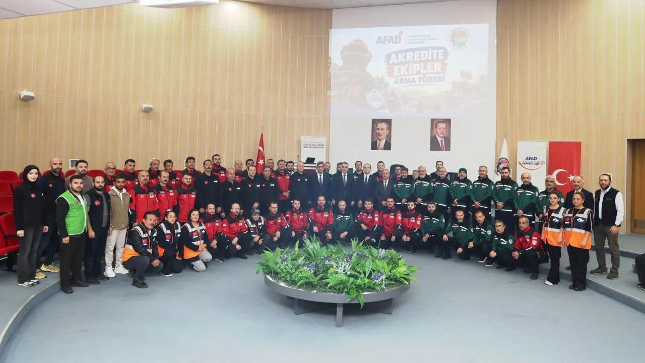 KARABÜK'TE İKİ ARAMA KURTARMA EKİBİ AFAD AKREDİTASYONU ALDI