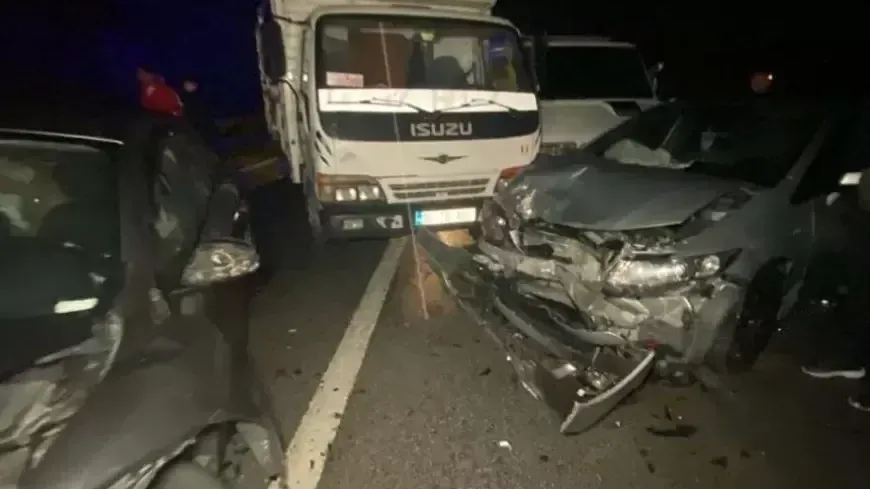 Kocaeli 'de Yola Dökülen Mazot Ortalığı Savaş Alanına Çevirdi