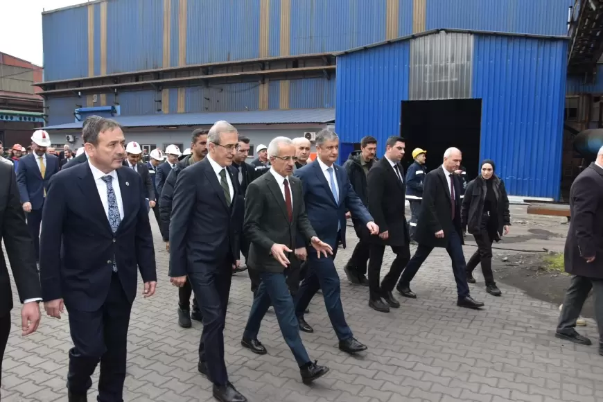Ulaştırma ve Altyapı Bakanı Uraloğlu, KARDEMİR’de İncelemelerde Bulundu - 2