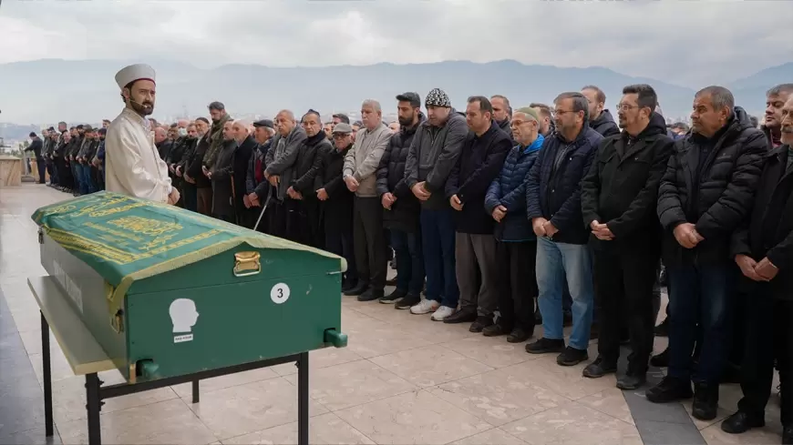 Karabük Üniversitesi’nde Vefat Eden Akademisyen Son Yolculuğuna Uğurlandı