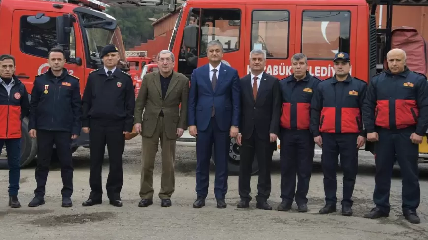 Vali Yavuz, İtfaiye Ekiplerine Yeni Yıl Ziyareti Yaptı