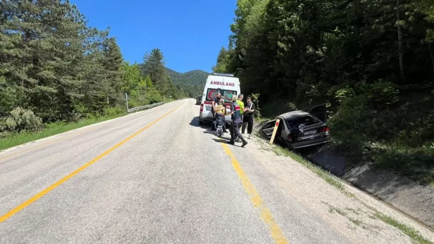 SAFRANBOLU'DA OTOMOBİL KANALA DÜŞTÜ: 2 KİŞİ YARALANDI