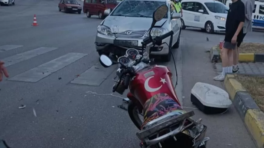 KARABÜK'TE MOTOSİKLET VE OTOMOBİL ÇARPIŞTI: 2 YARALI