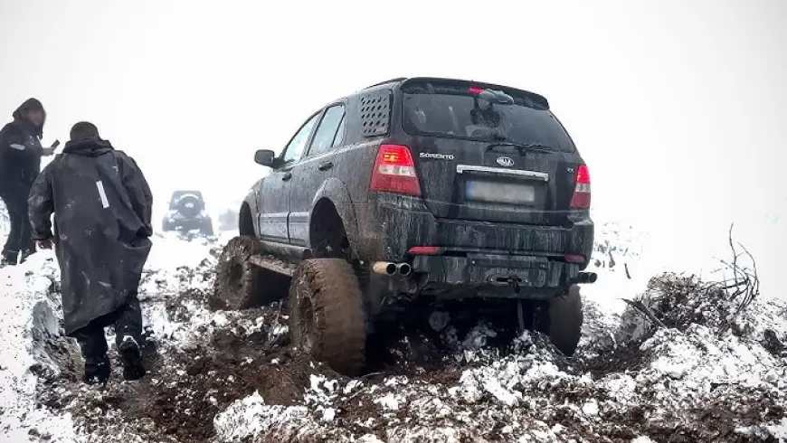 OFF-ROAD TUTKUNLARI YAYLA YOLLARINI TAHRİP EDİYOR: KÖYLÜLER İSYANDA