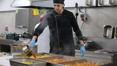 Safranbolu Belediyesi Hayır Çarşısı ekipleri, Ramazan boyunca ihtiyaç sahibi vatandaşların