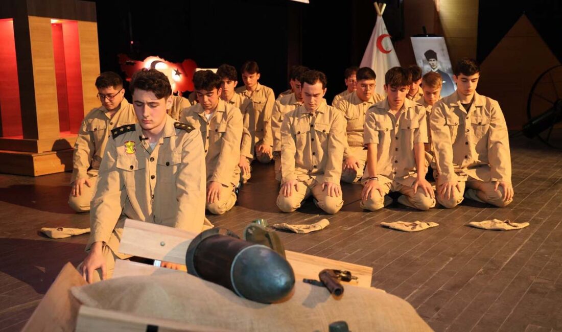 Karabük'te Çanakkale Zaferi'nin 111. yılı büyük bir gururla kutlandı. 100.