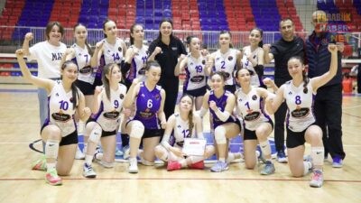 Karabük'te düzenlenen voleybol Bölgesel Lig yükselme maçları başladı. Yeni Mahalle