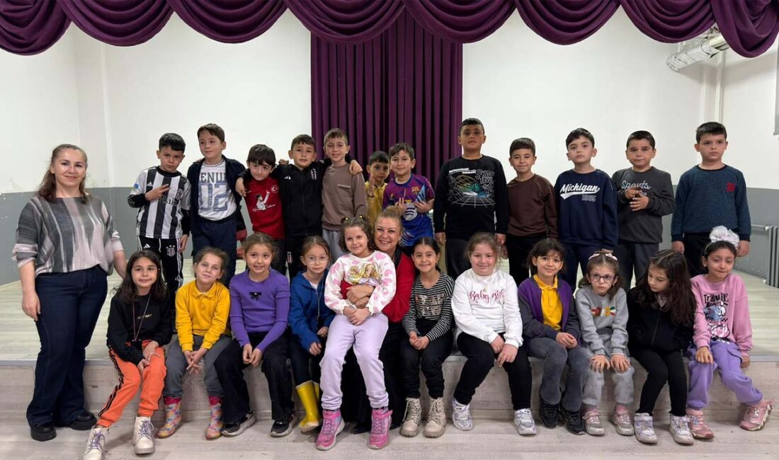 Başkan Elif Köse, Altın Safran İlkokulu’nda öğrencilerle buluştu. Miniklerin soruları