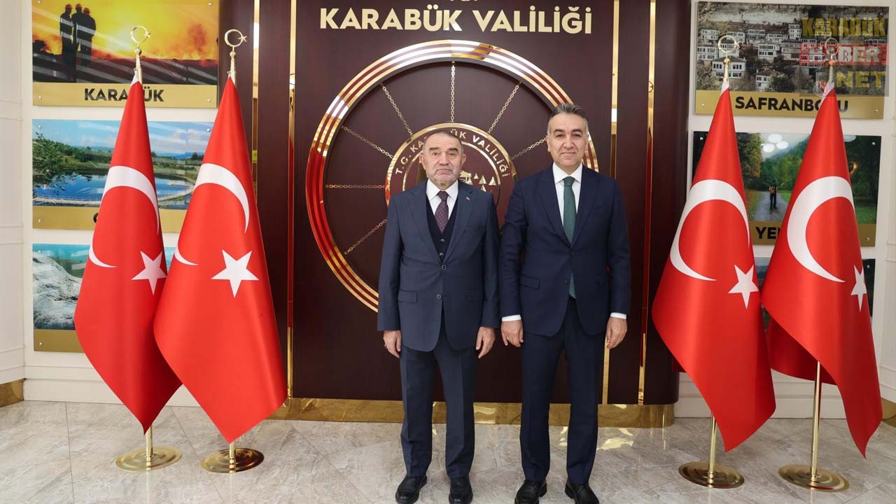 Vali Oktay Çağatay, Cumhurbaşkanı Başdanışmanı İsrafil Kışla’yı makamında ağırladı.