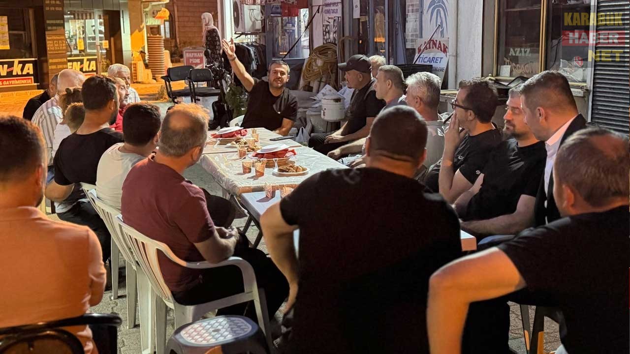 Karabük Belediye Başkanı Özkan Çetinkaya, 5000 Evler esnafıyla bir araya