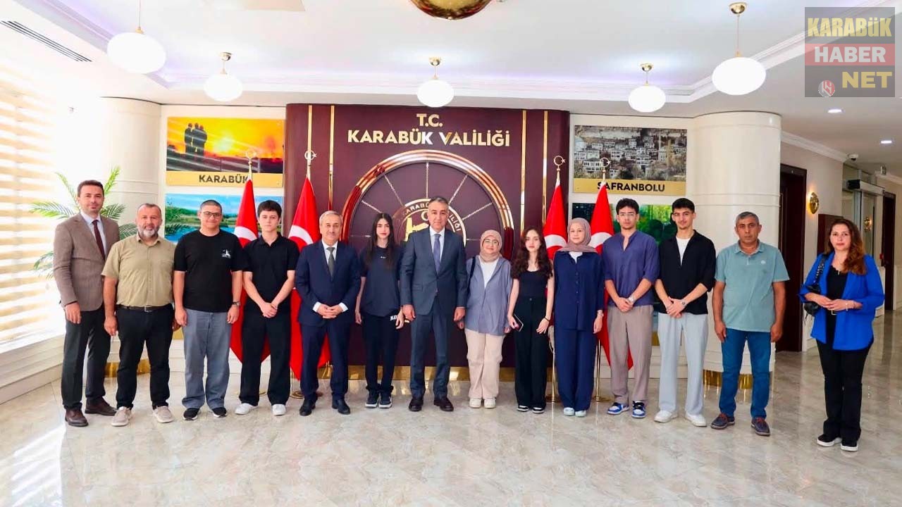 2026 YKS sonuçlarında Türkiye dereceleri elde eden Karabüklü şampiyon öğrenciler