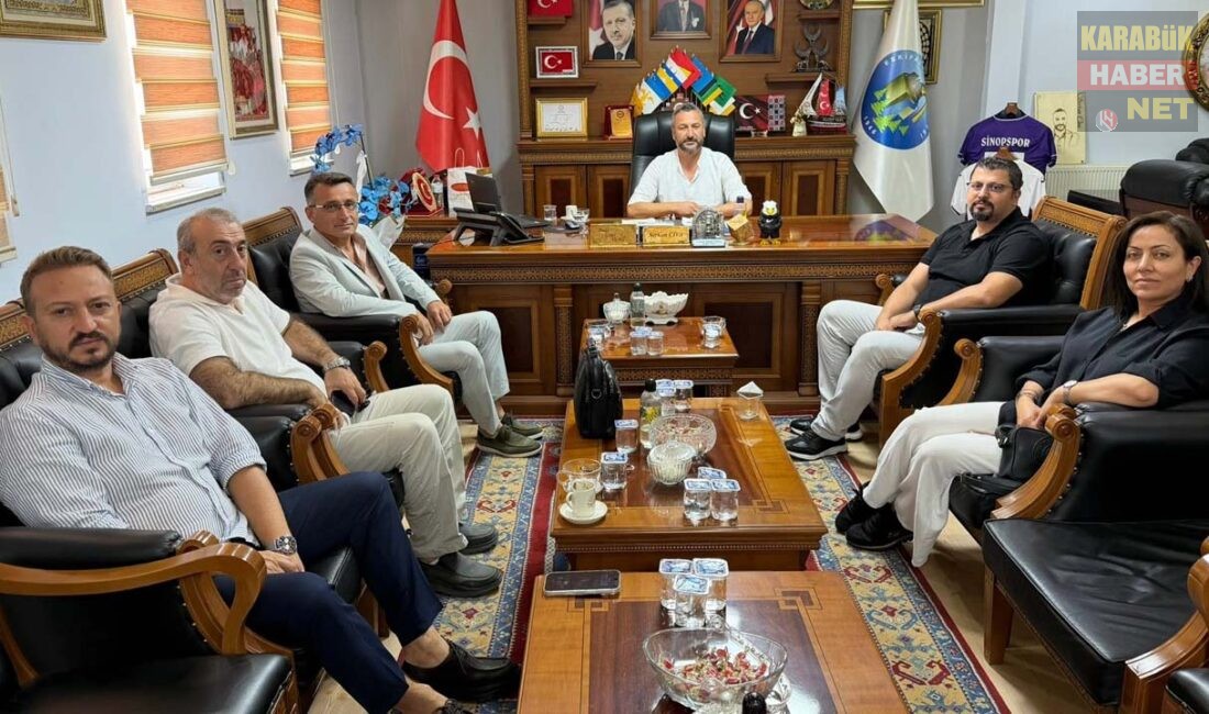 Safranbolu Turizm İşletmecileri Derneği yönetimi Eskipazar Belediye Başkanı Serkan Cıva’yı